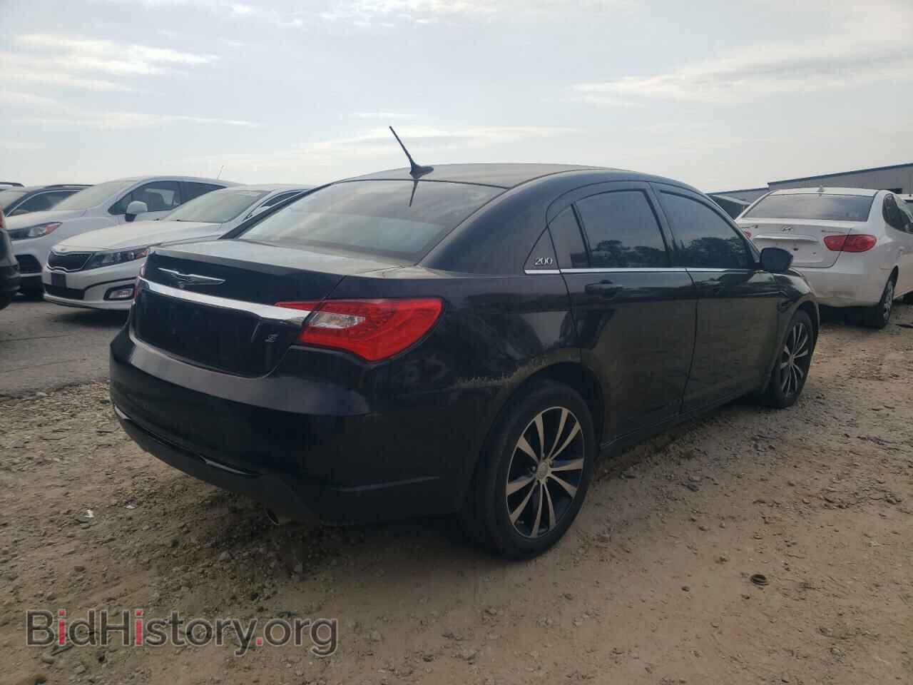 2013 CHRYSLER 200 - VIN: 1C3CCBCG6DN745535 - Фото 4