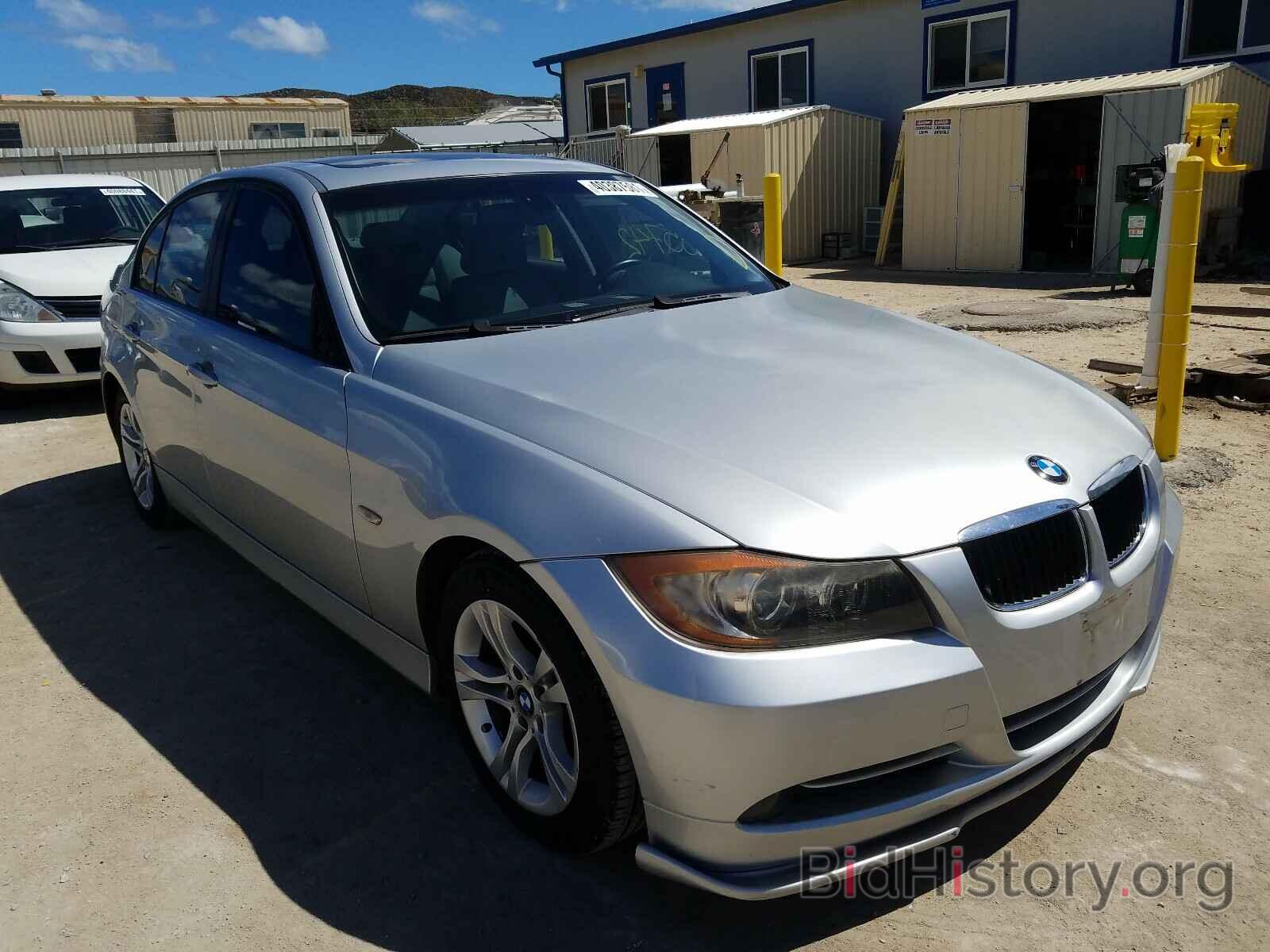 Photo WBAVA33558K054077 - BMW 3 SERIES 2008