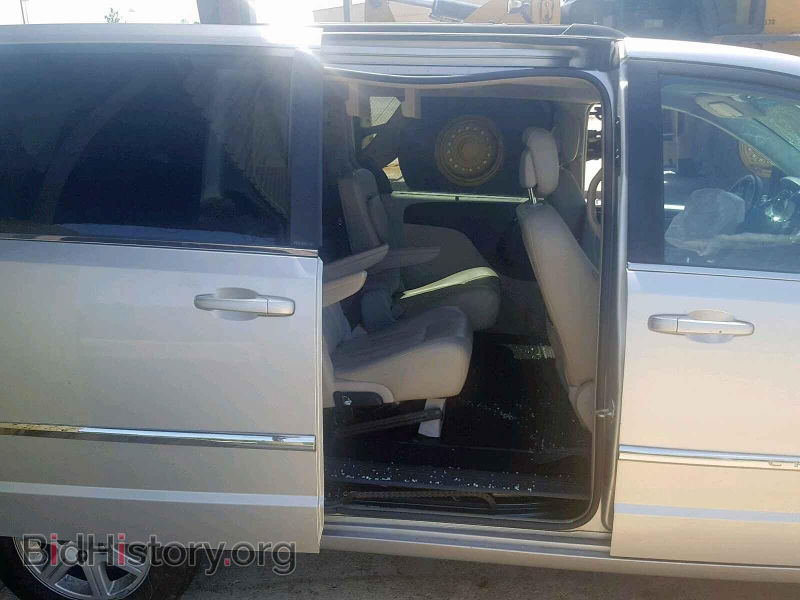 2011 CHRYSLER TOWN & COU - VIN: 2A4RR8DG5BR650254 - Фото 6