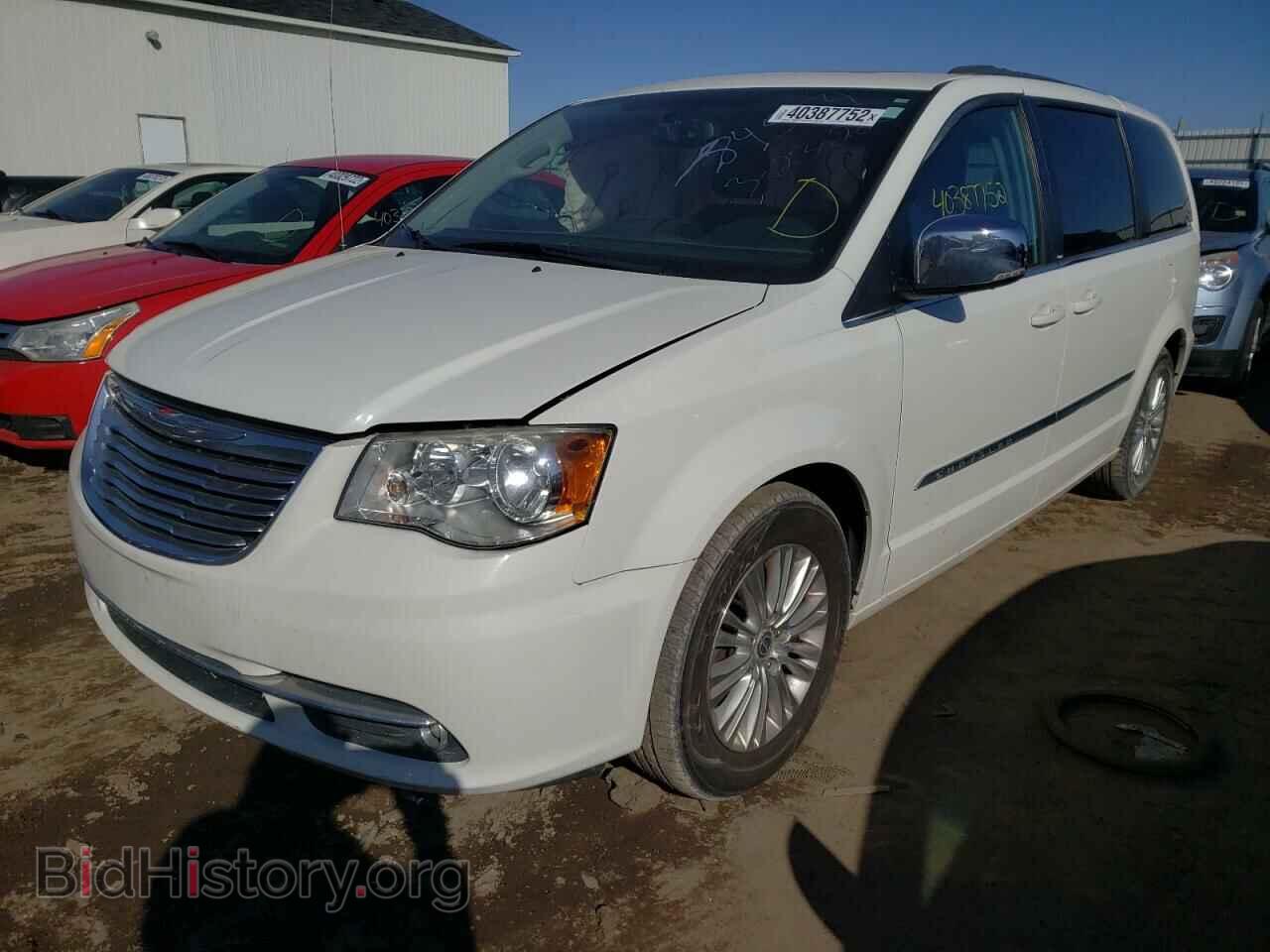 2011 CHRYSLER MINIVAN - VIN: 2A4RR8DG7BR784554 - Photo 2