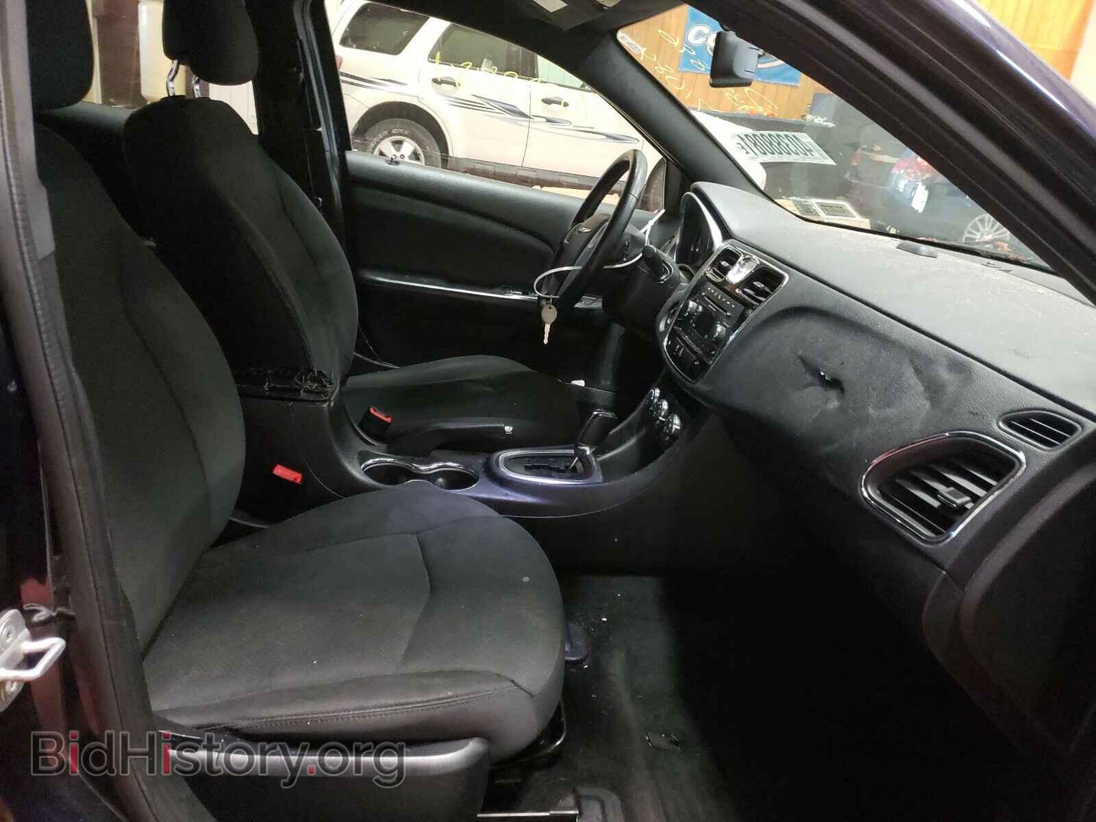 2012 CHRYSLER 200 - VIN: 1C3CCBBB4CN171084 - Фото 5