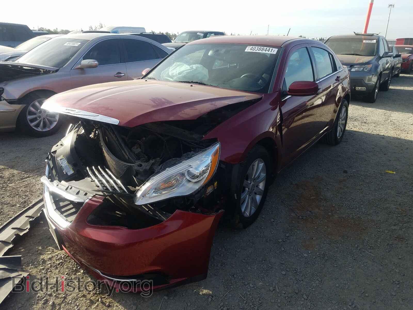 2013 CHRYSLER 200 - VIN: 1C3CCBBB2DN584560 - Фото 2