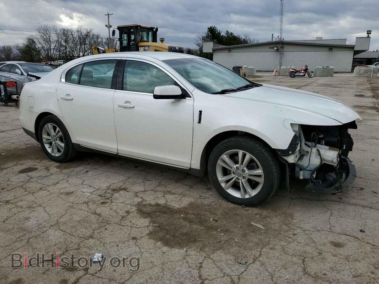 2010 LINCOLN MKS - VIN: 1LNHL9DR7AG609940 - Фото 4