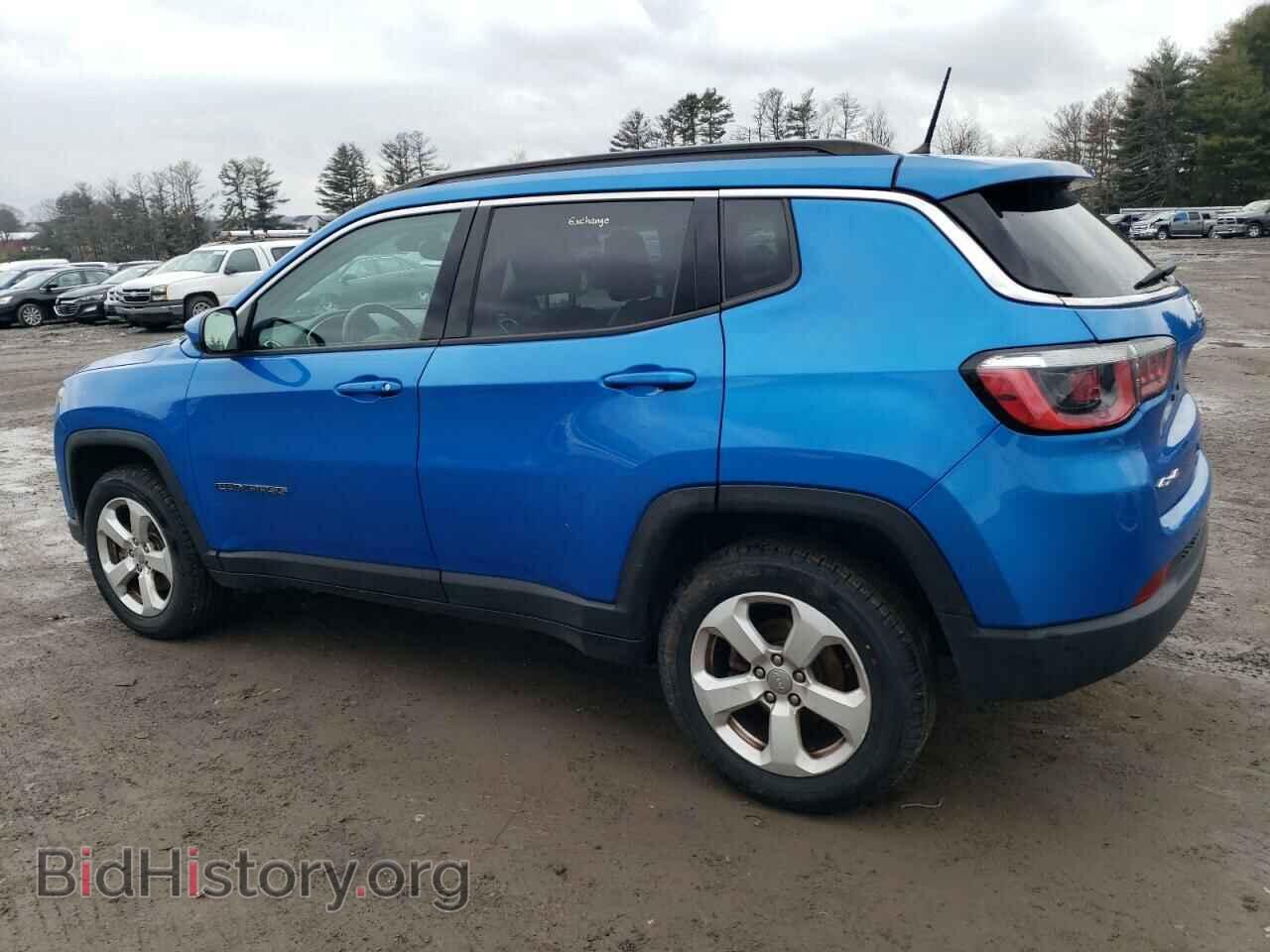 2018 JEEP COMPASS - VIN: 3C4NJDBBXJT252979 - Фото 2