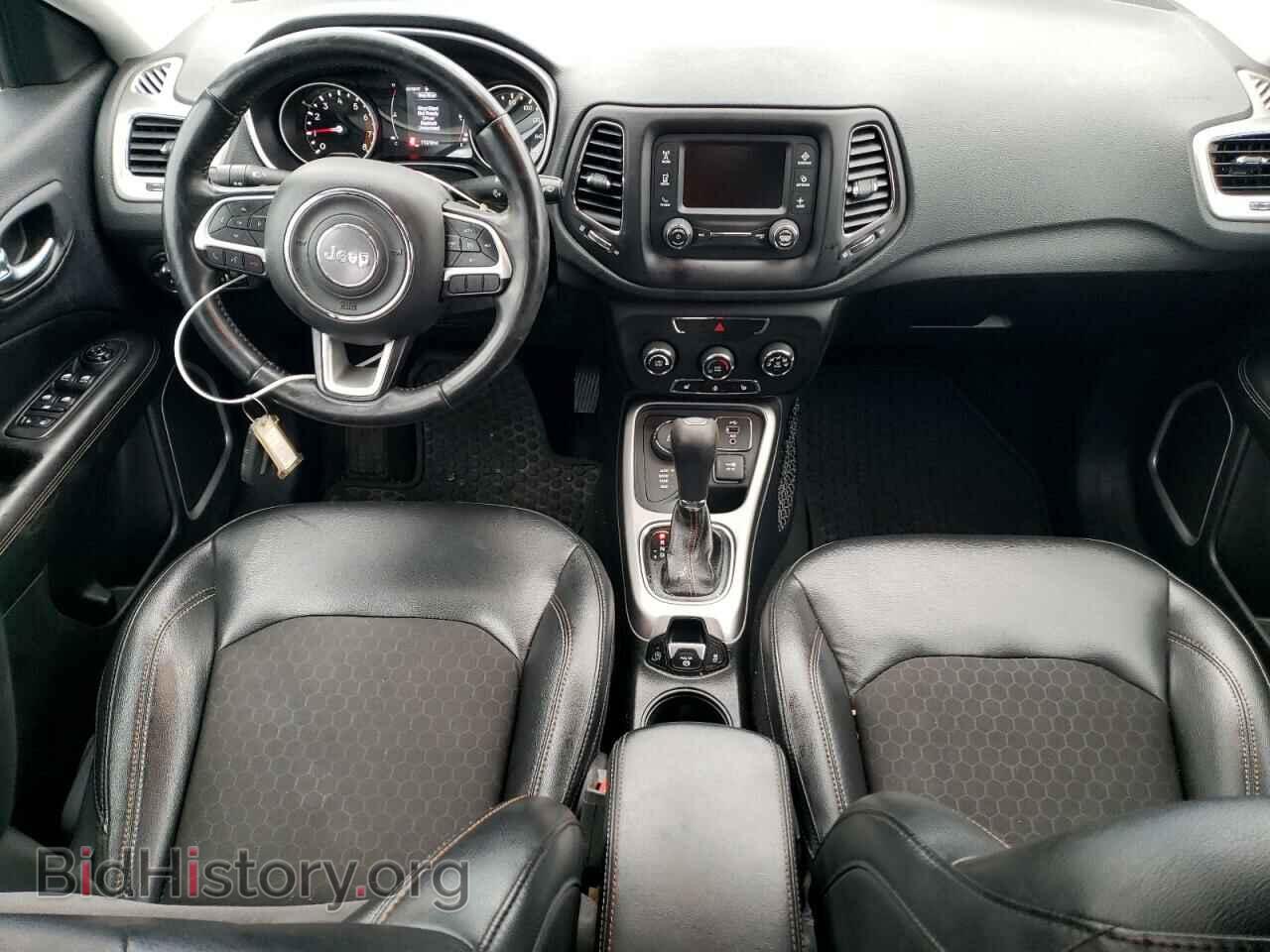 2018 JEEP COMPASS - VIN: 3C4NJDBBXJT252979 - Фото 8