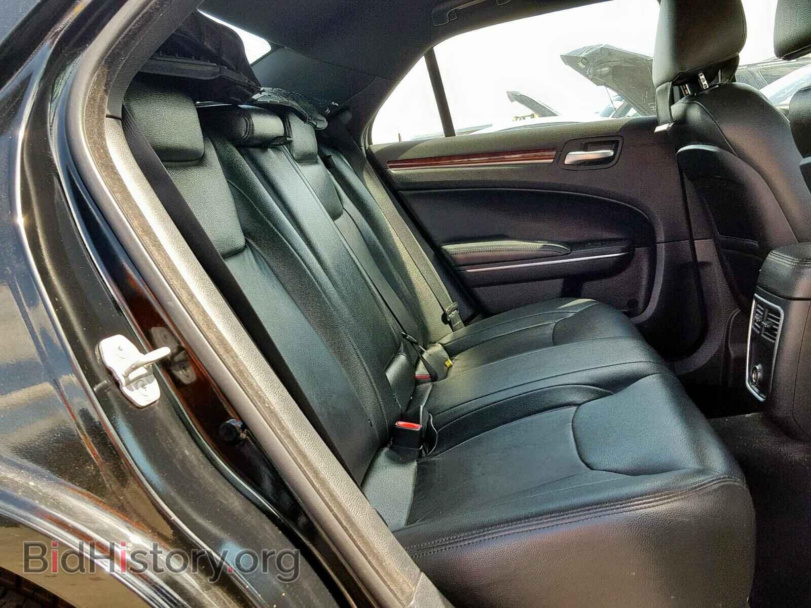 2012 CHRYSLER 300 - VIN: 2C3CCAAG7CH116483 - Фото 6