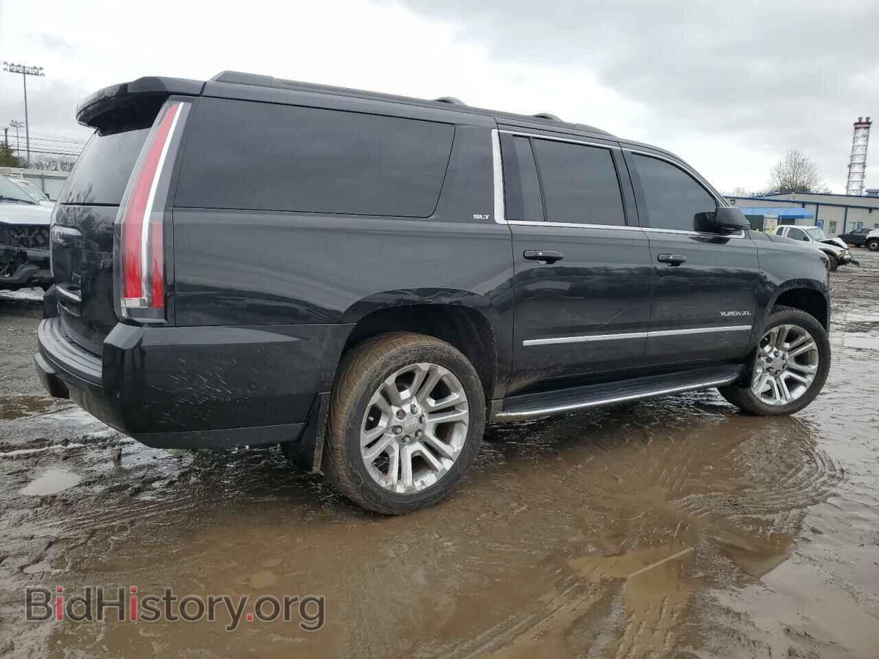 2017 GMC YUKON - VIN: 1GKS2GKC7HR285648 - Фото 3