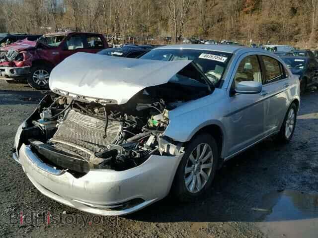 2011 CHRYSLER 200 - VIN: 1C3BC1FG1BN527677 - Фото 2