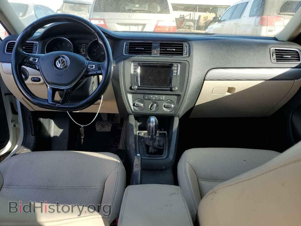 2017 VOLKSWAGEN JETTA - VIN: 3VWDB7AJ1HM364400 - Фото 8