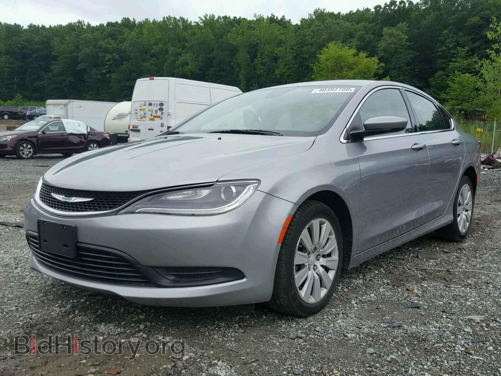 2016 CHRYSLER 200 - VIN: 1C3CCCFB7GN121625 - Фото 2