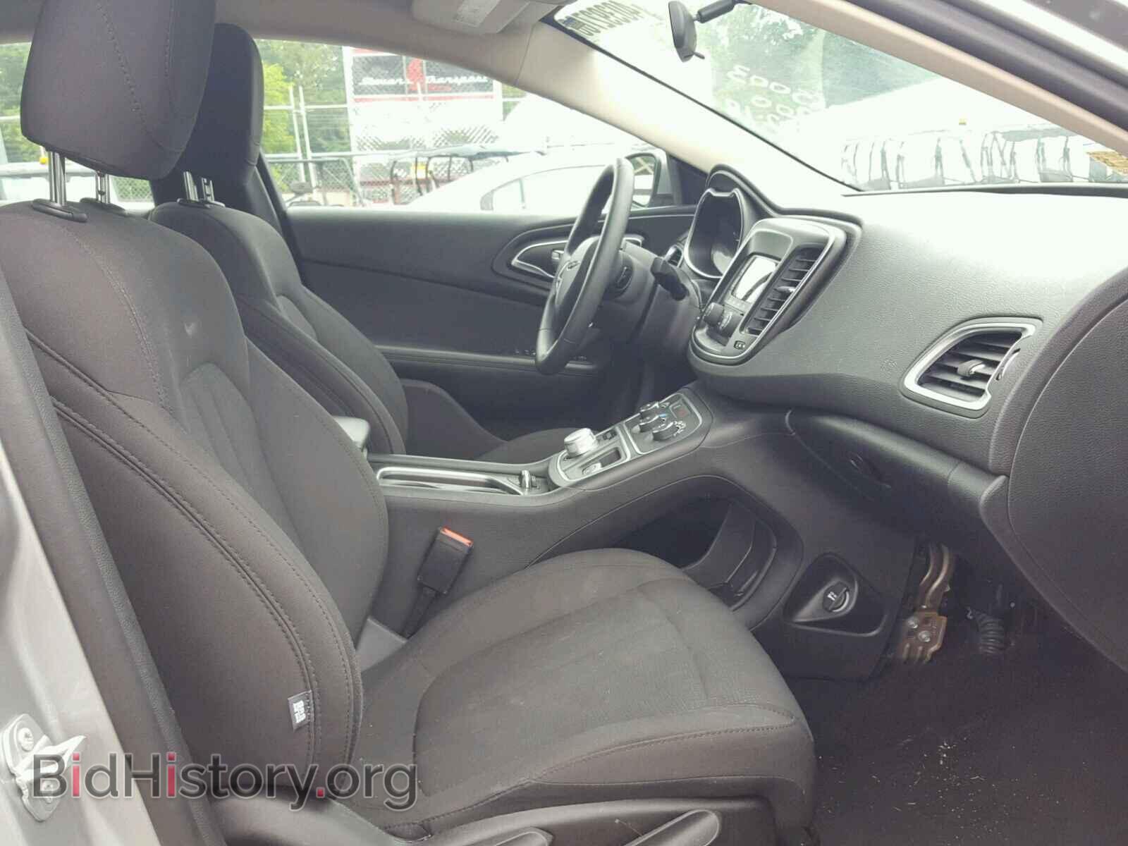 2016 CHRYSLER 200 - VIN: 1C3CCCFB7GN121625 - Фото 5
