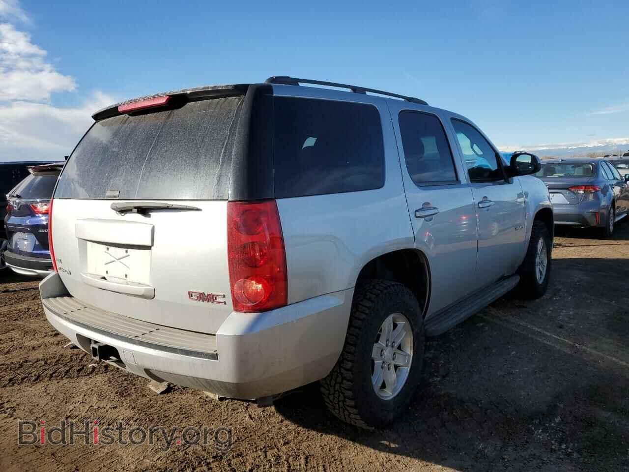 2011 GMC YUKON - VIN: 1GKS2AE09BR234710 - Фото 3