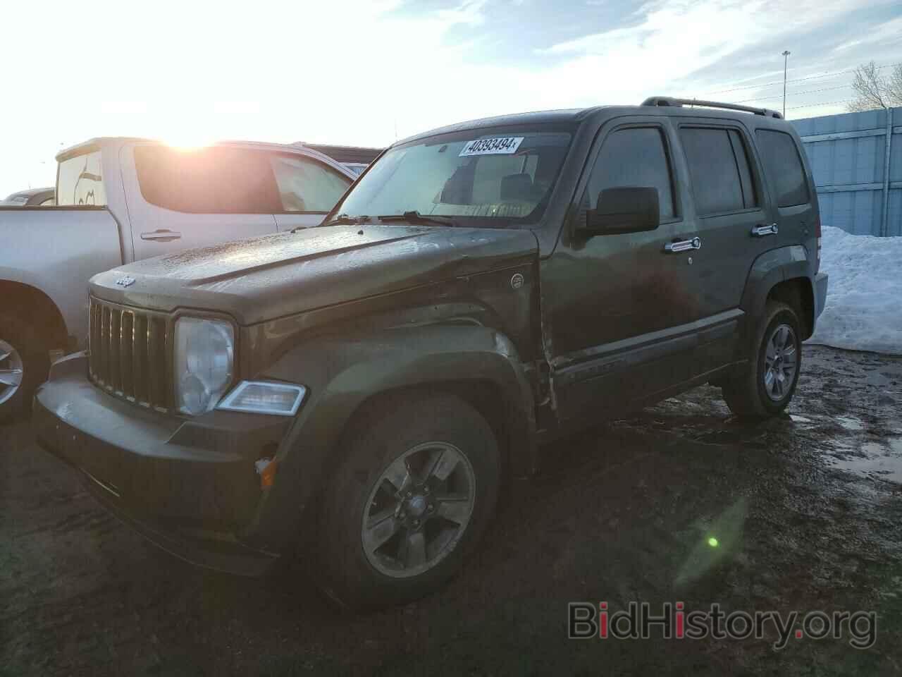 Photo 1J8GN28KX8W255113 - JEEP LIBERTY 2008