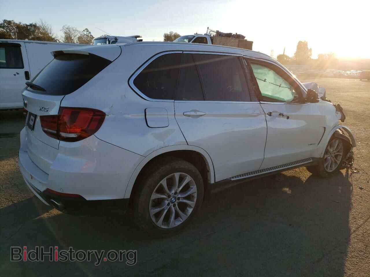 2014 BMW X5 - VIN: 5UXKR2C51E0H31403 - Фото 3