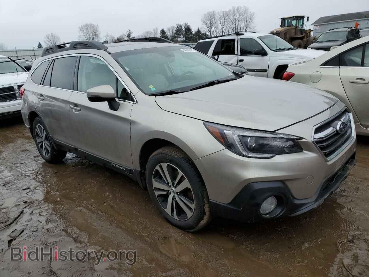 2018 SUBARU OUTBACK - VIN: 4S4BSANC8J3275252 - Фото 4