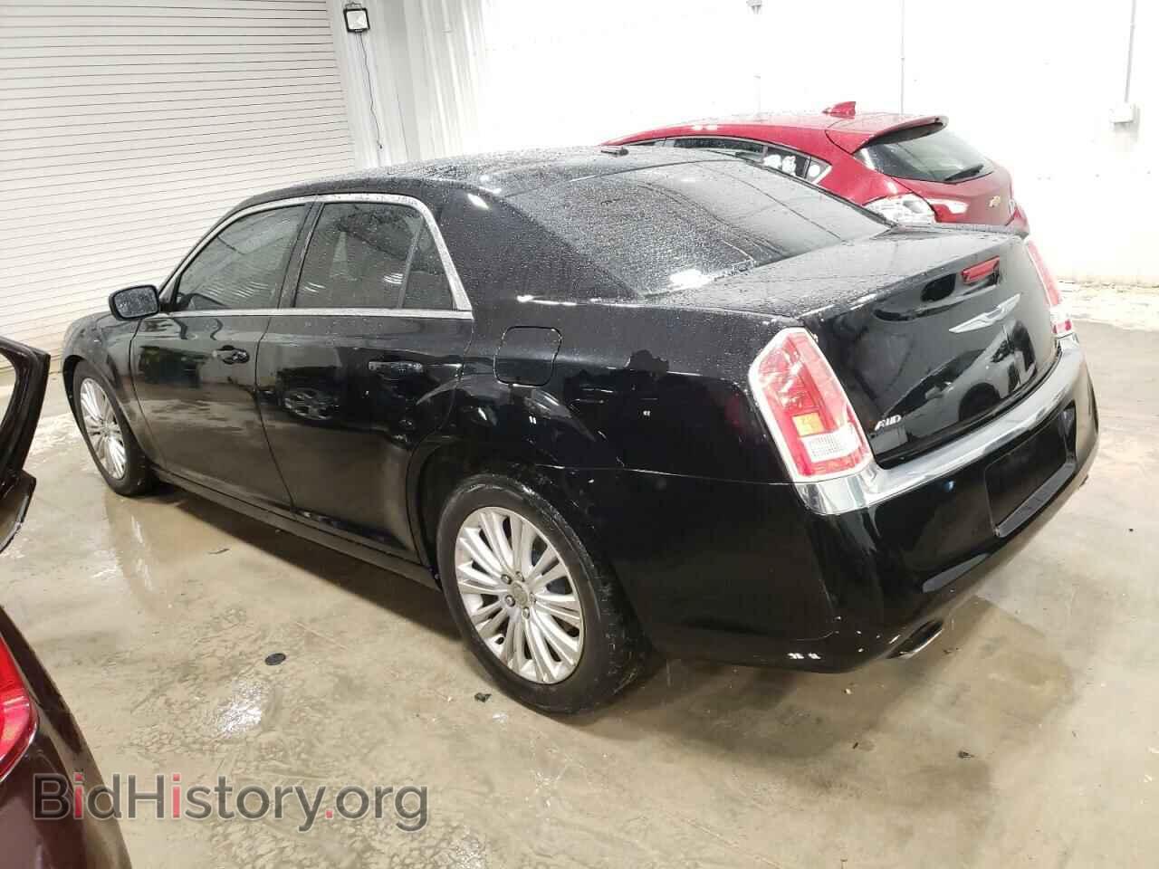 2013 CHRYSLER 300 - VIN: 2C3CCARG3DH558117 - Фото 2