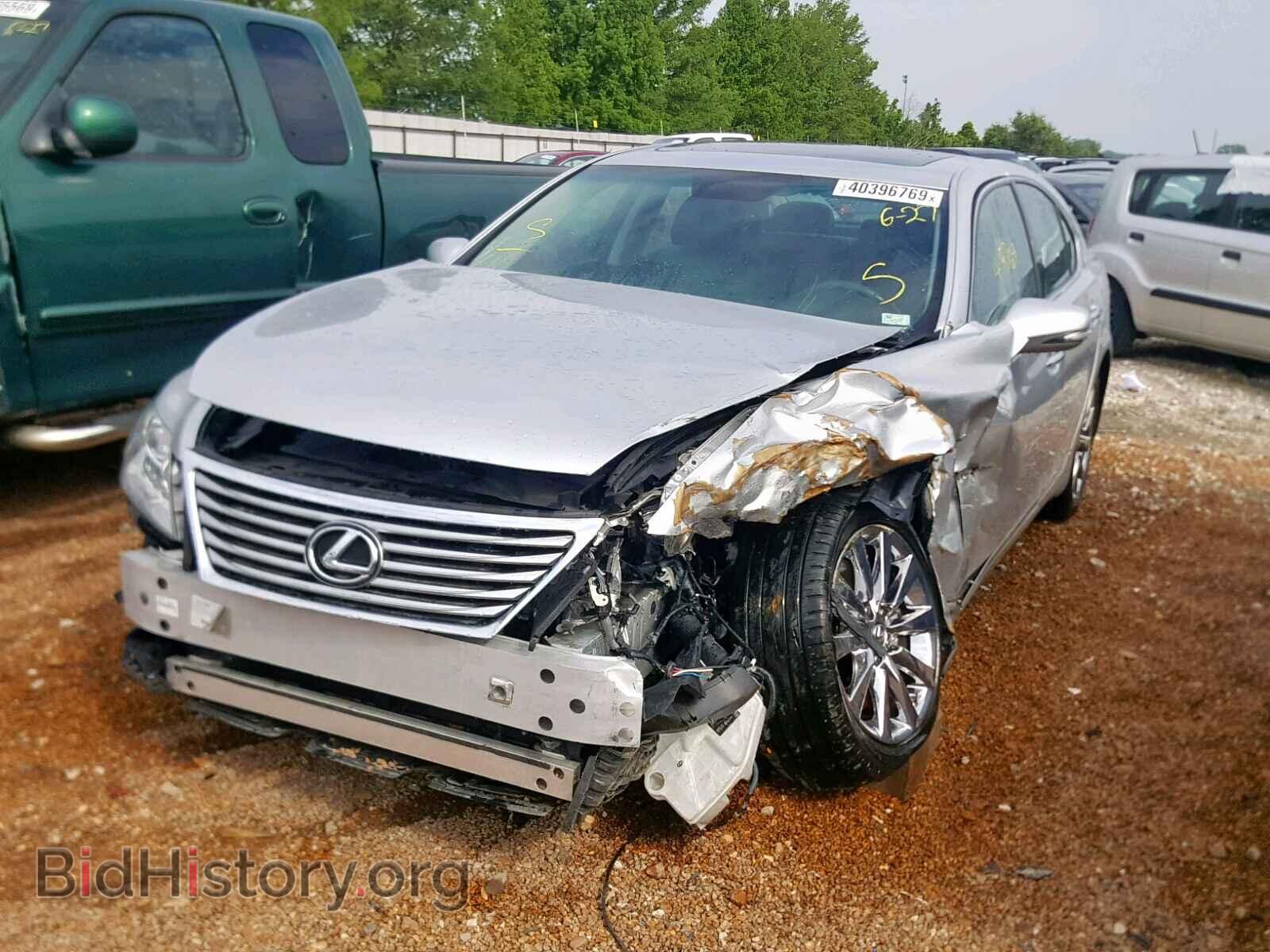 2012 LEXUS LS460 - VIN: JTHCL5EF7C5013266 - Фото 2