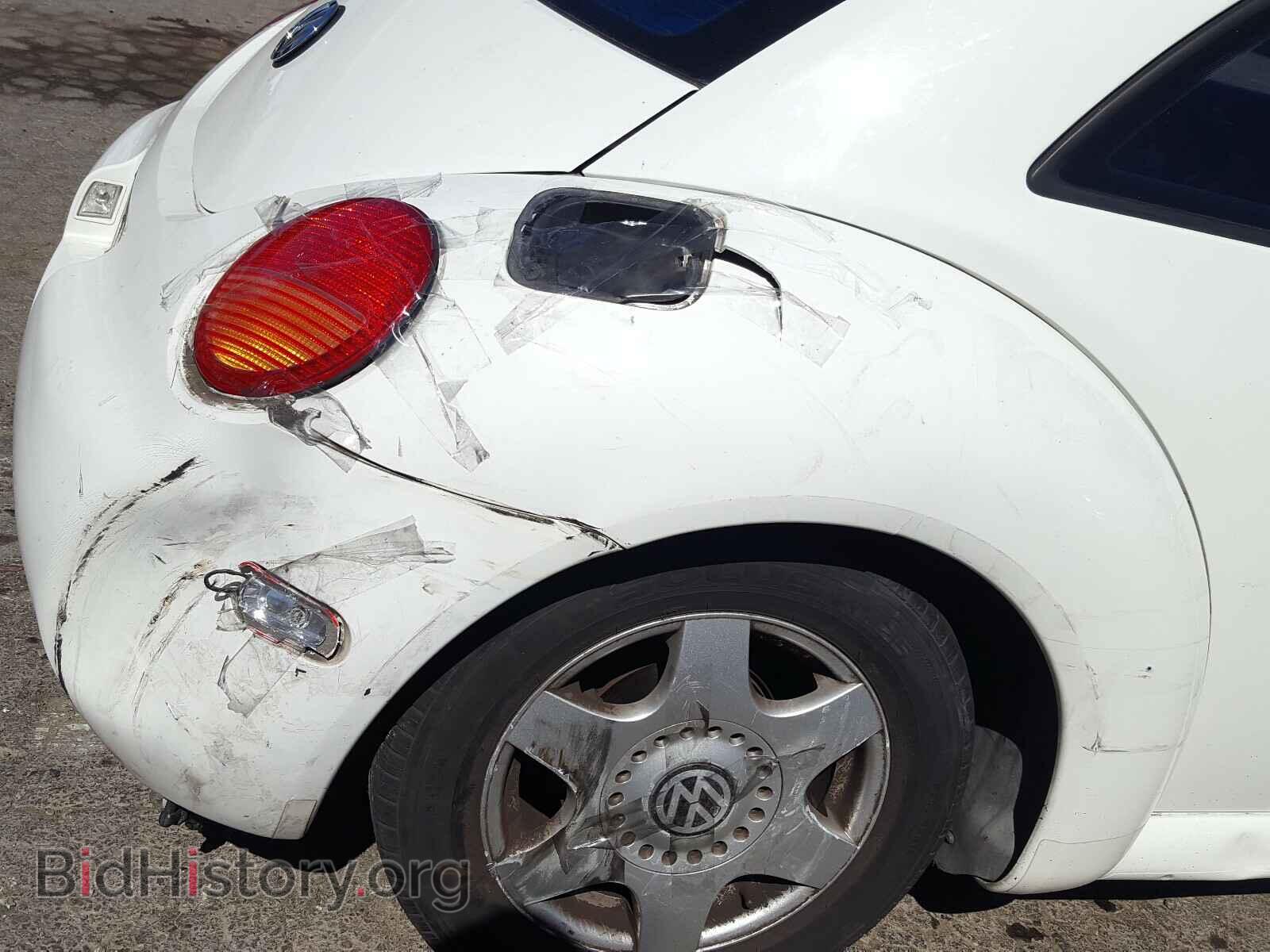 2000 VOLKSWAGEN BEETLE - VIN: 3VWCC21C2YM460498 - Фото 9