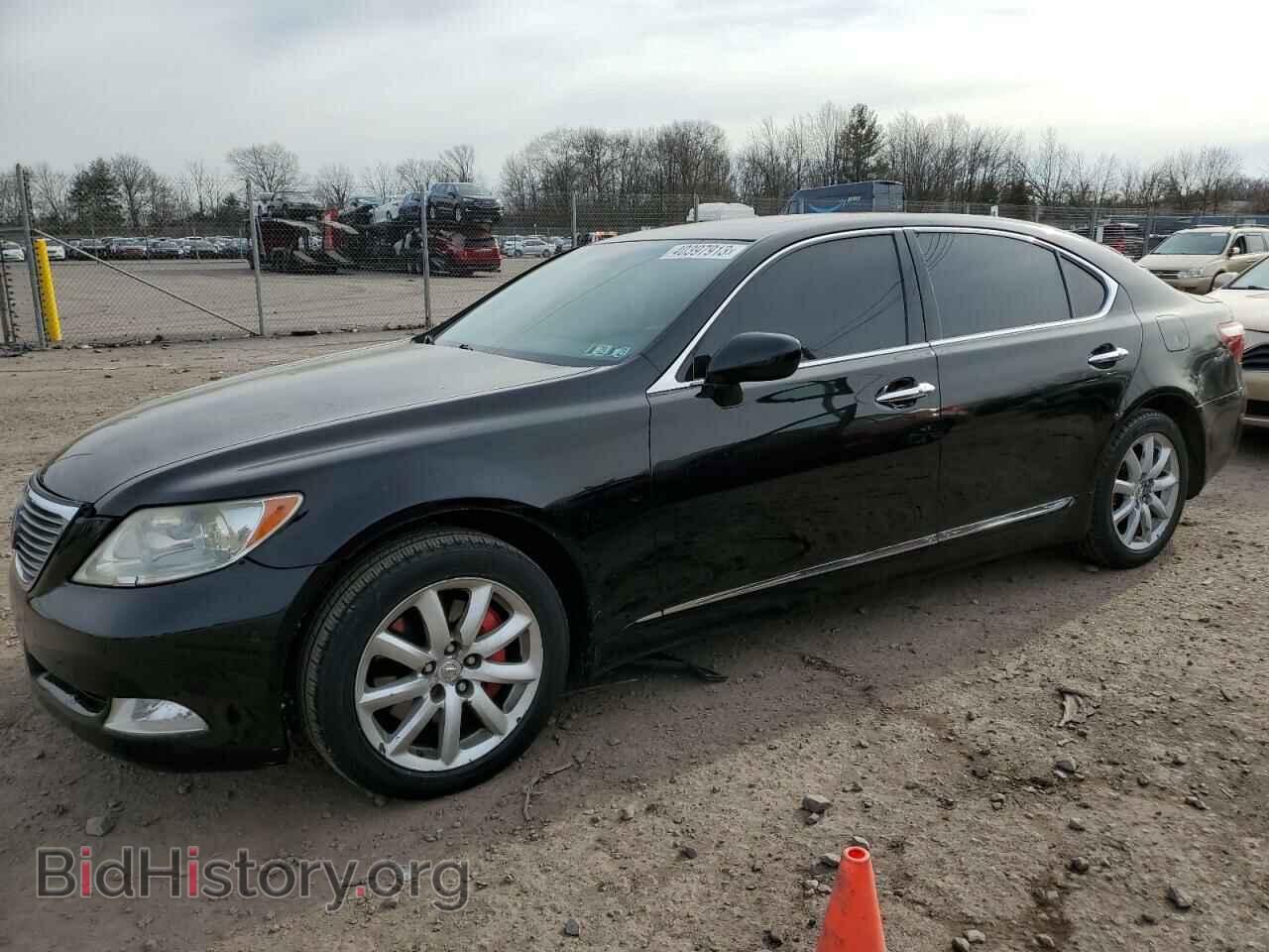Фотография JTHGL46F375013815 - LEXUS LS460 2007