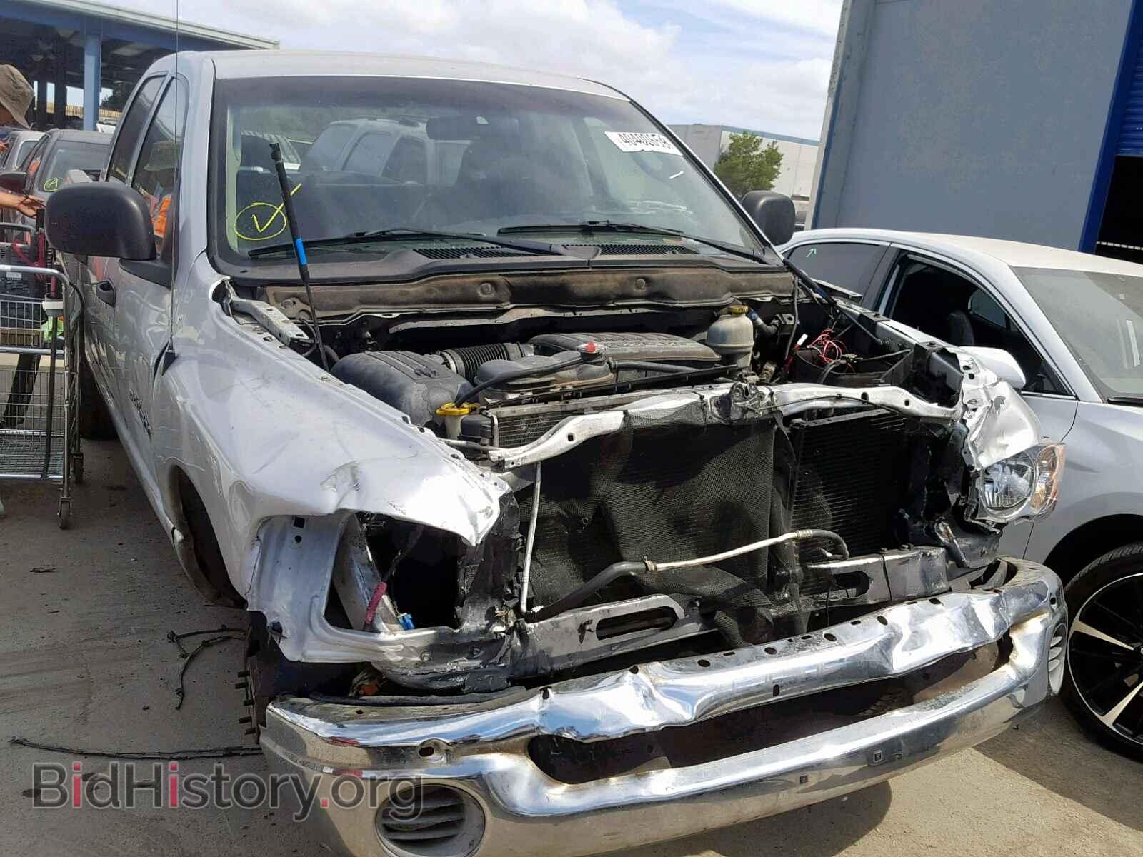 Photo 3D7HA18N82G193685 - DODGE RAM 1500 2002