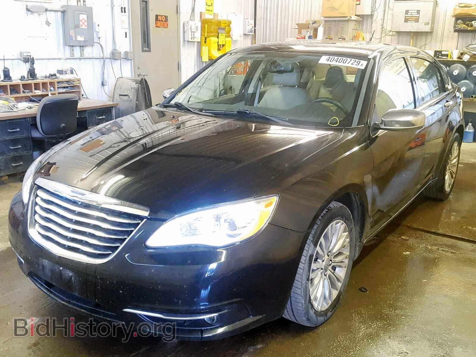 2012 CHRYSLER 200 - VIN: 1C3CCBCG3CN307764 - Фото 2