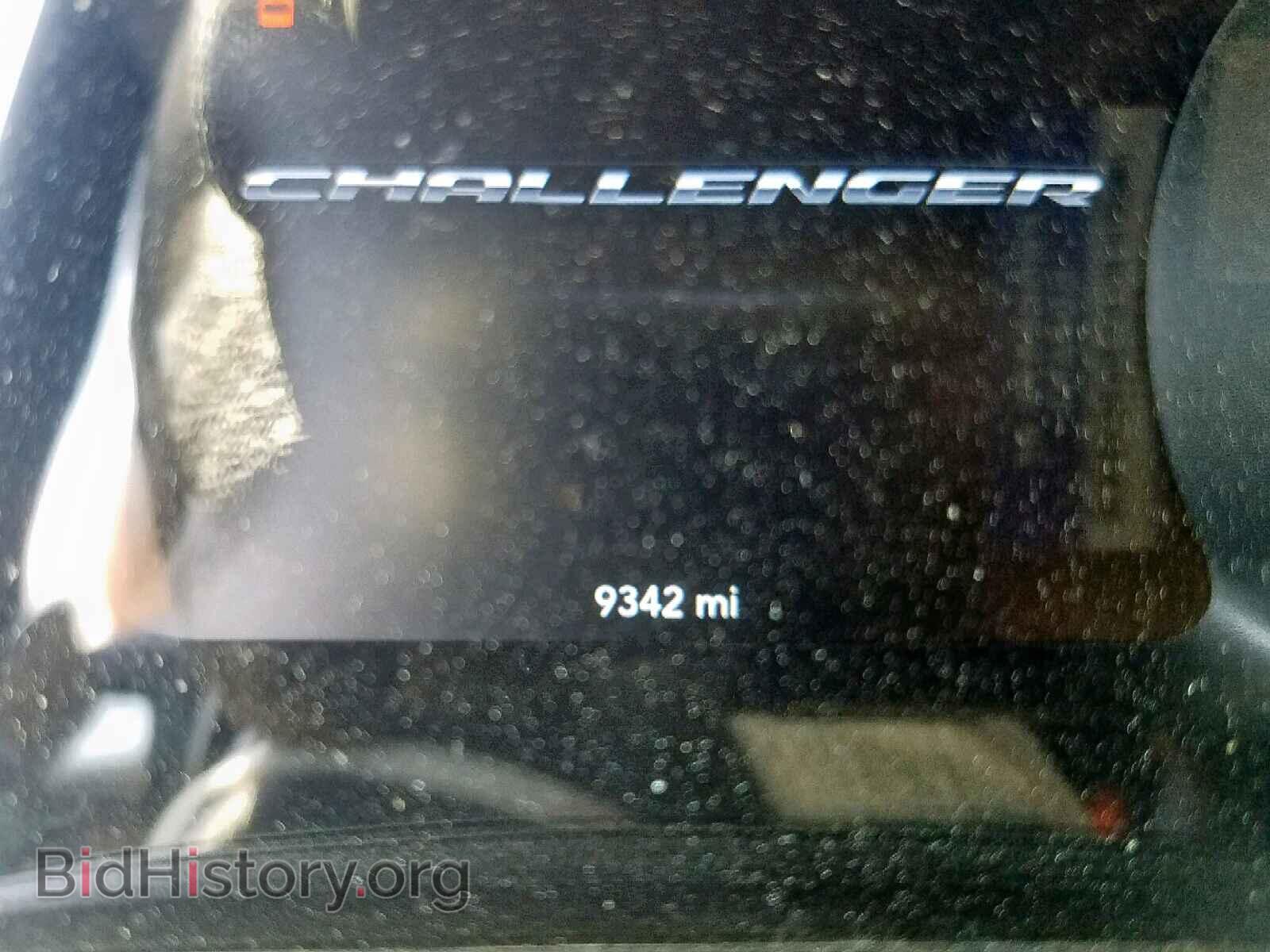 2018 DODGE CHALLENGER - VIN: 2C3CDZAG4JH318240 - Фото 8