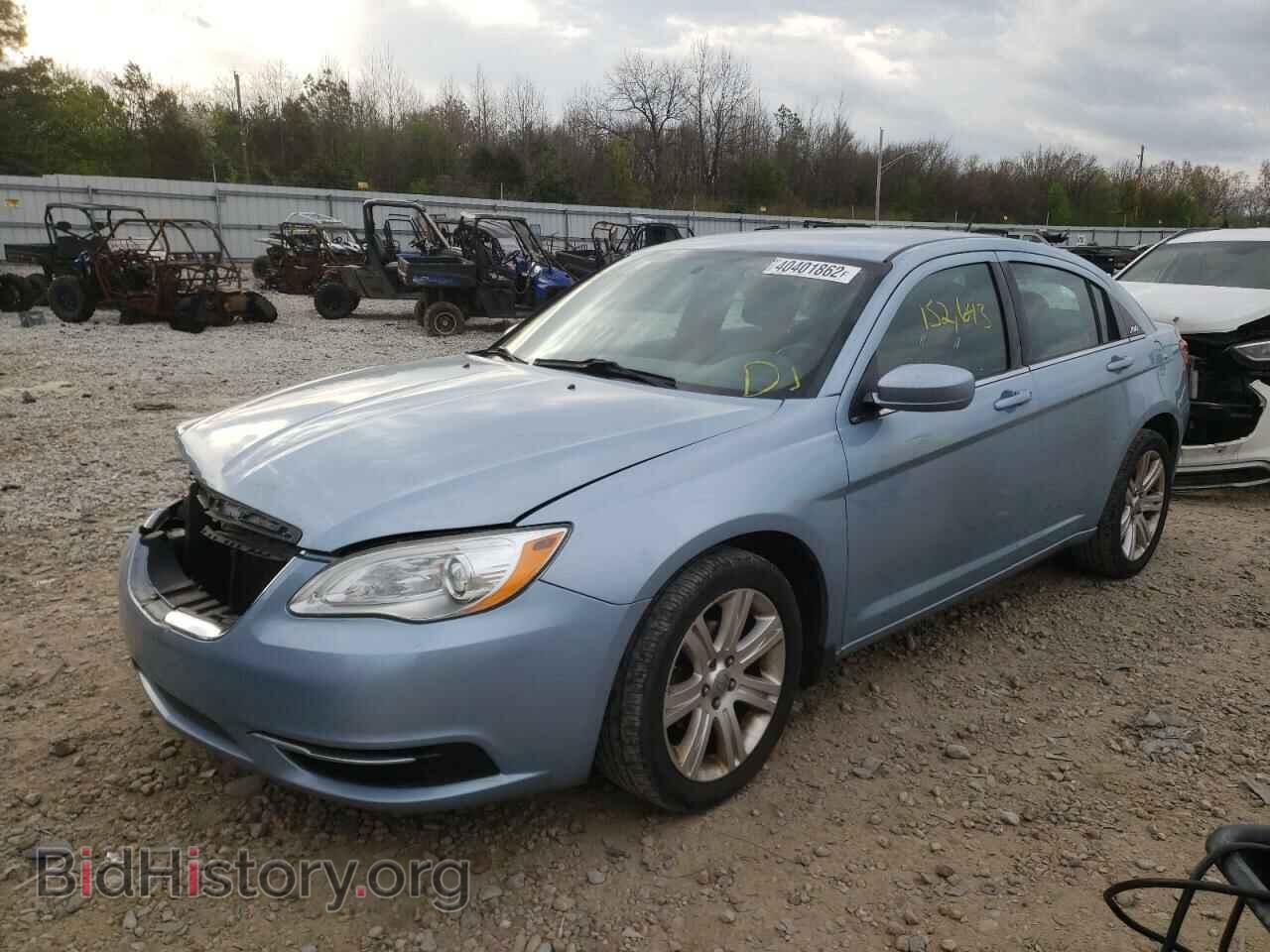 2012 CHRYSLER 200 - VIN: 1C3CCBBB7CN143487 - Фото 2