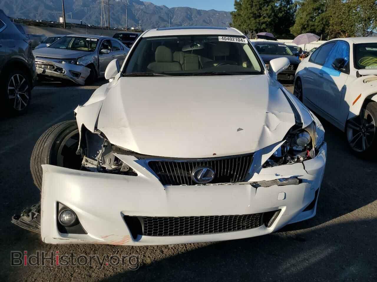 2011 LEXUS IS - VIN: JTHBF5C23B5147760 - Фото 5
