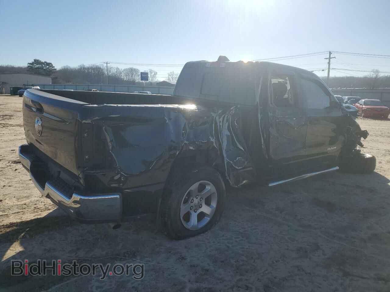 2019 RAM 1500 - VIN: 1C6RRECT1KN612186 - Фото 3