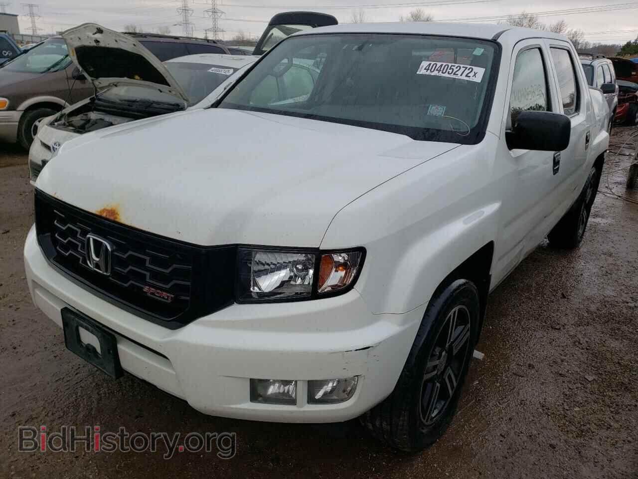 2013 HONDA RIDGELINE - VIN: 5FPYK1F77DB007095 - Фото 2