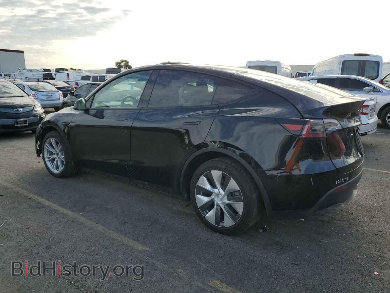 2021 TESLA MODEL Y - VIN: 5YJYGAEEXMF159320 - Photo 2