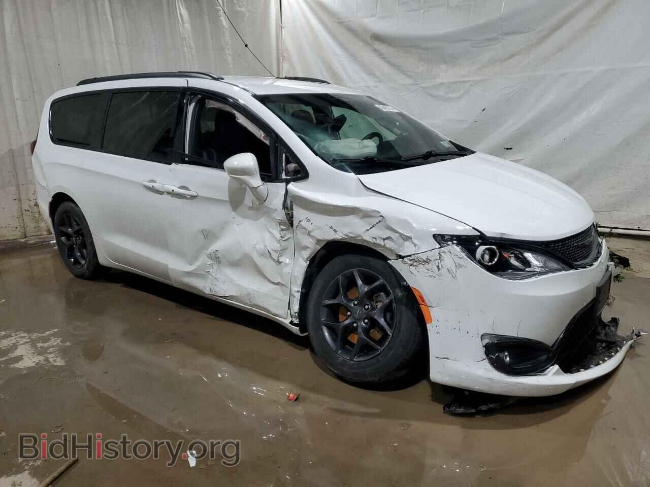 2019 CHRYSLER PACIFICA - VIN: 2C4RC1EG8KR528730 - Фото 4