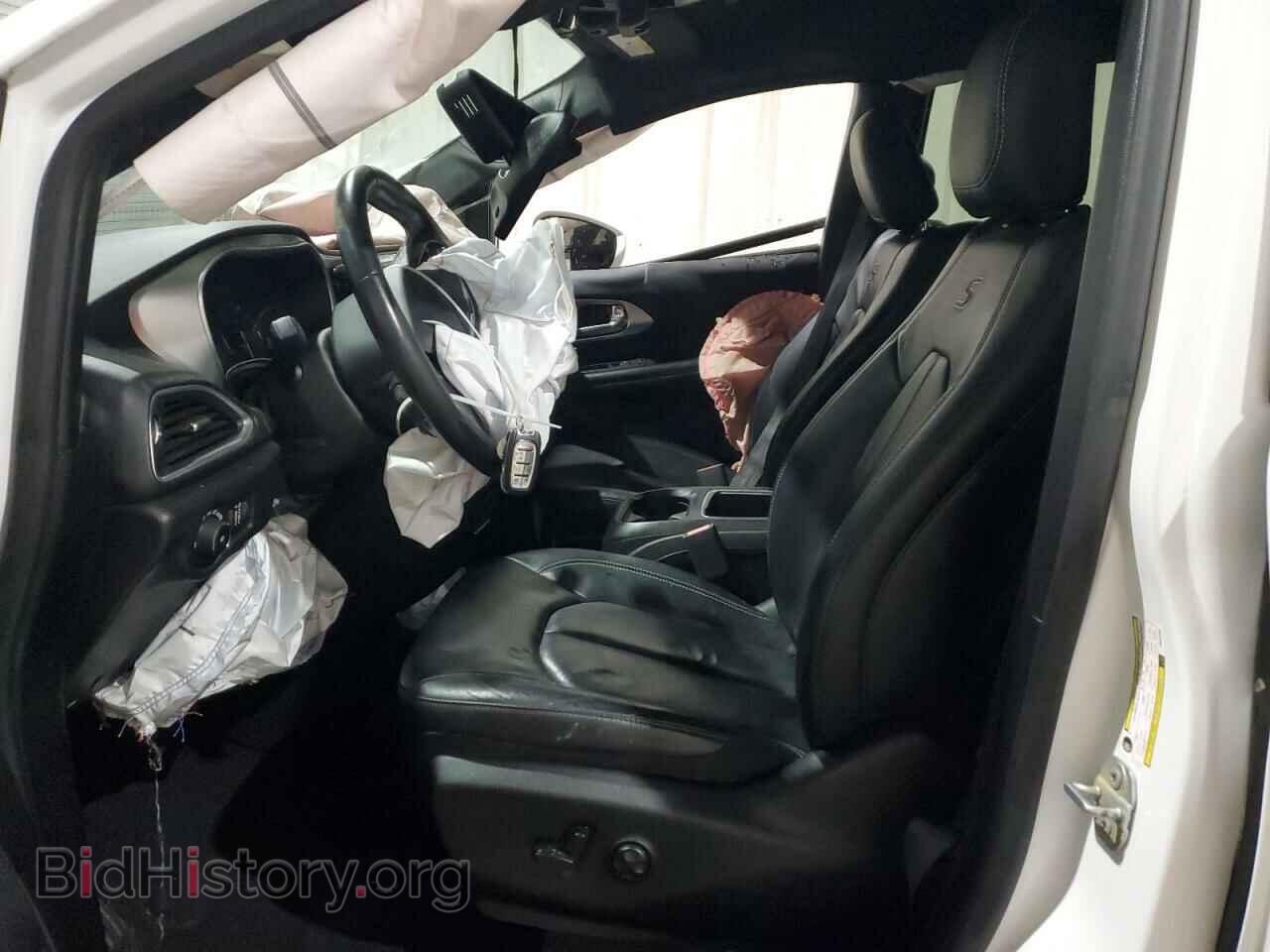 2019 CHRYSLER PACIFICA - VIN: 2C4RC1EG8KR528730 - Фото 7