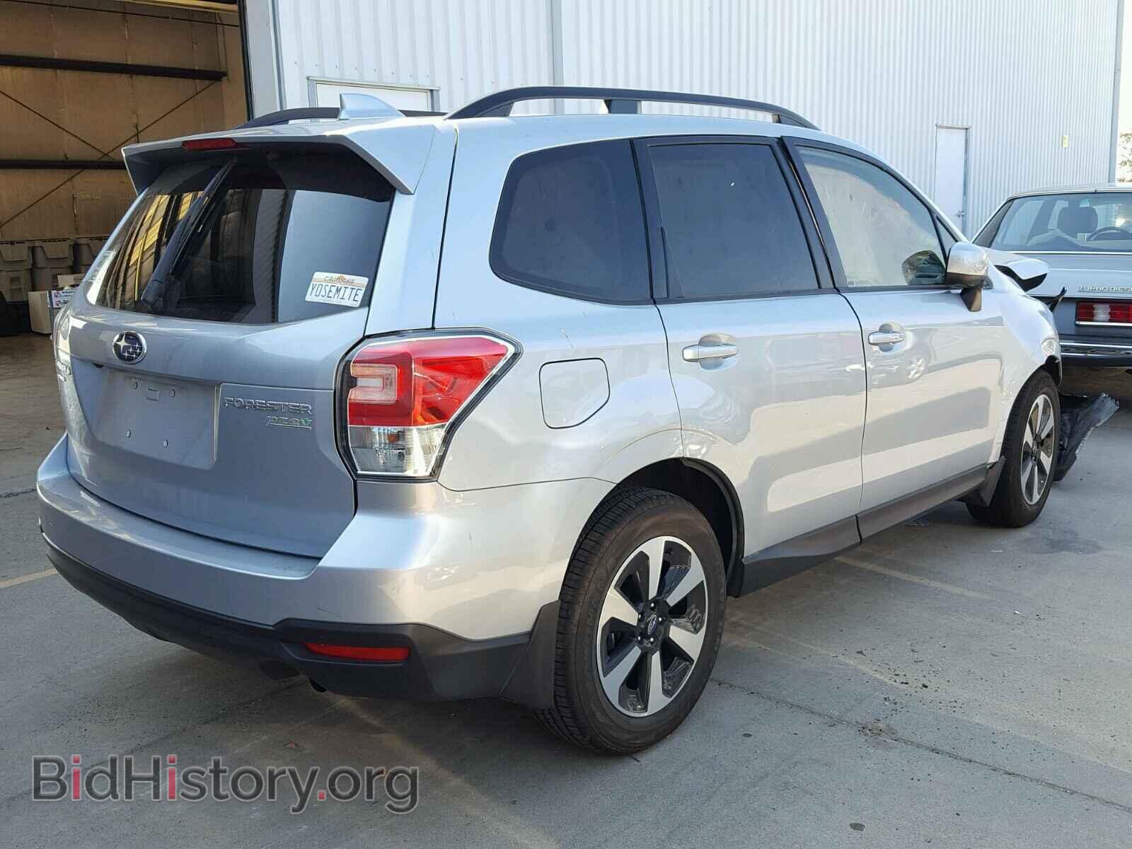 2017 SUBARU FORESTER - VIN: JF2SJAGC7HH585251 - Фото 4
