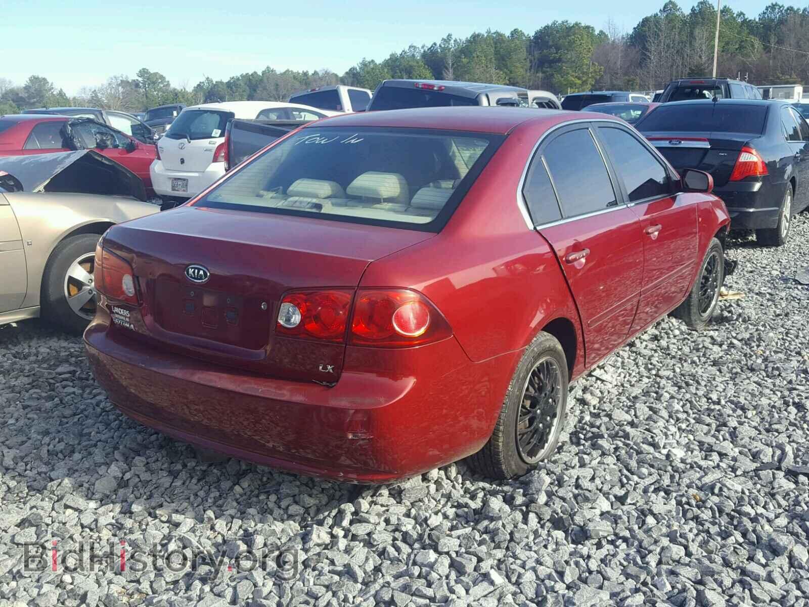2006 KIA OPTIMA - VIN: KNAGE123465055301 - Фото 4