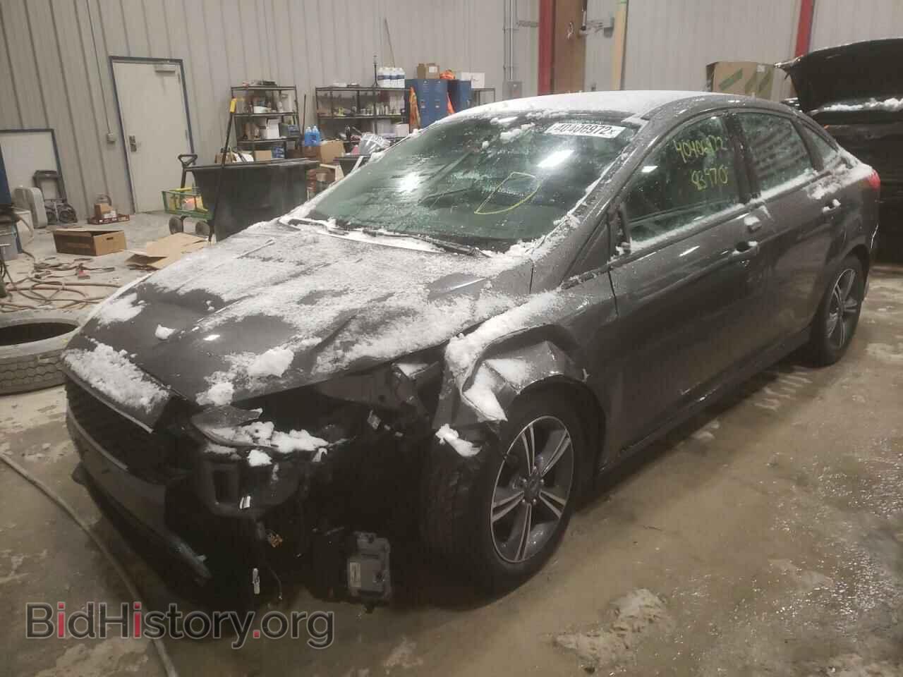 2016 FORD FOCUS - VIN: 1FADP3F2XGL233700 - Фото 2