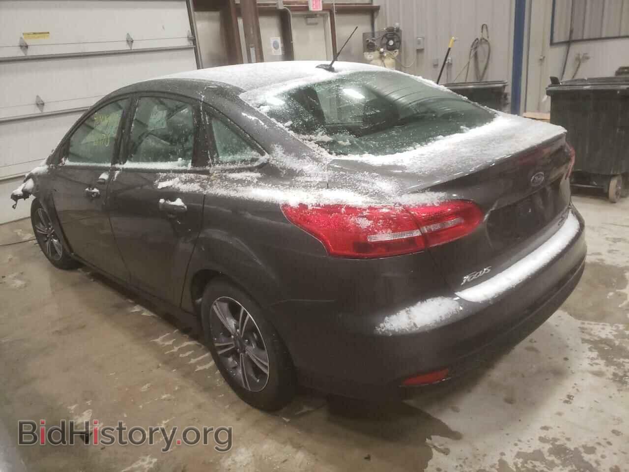 2016 FORD FOCUS - VIN: 1FADP3F2XGL233700 - Фото 3