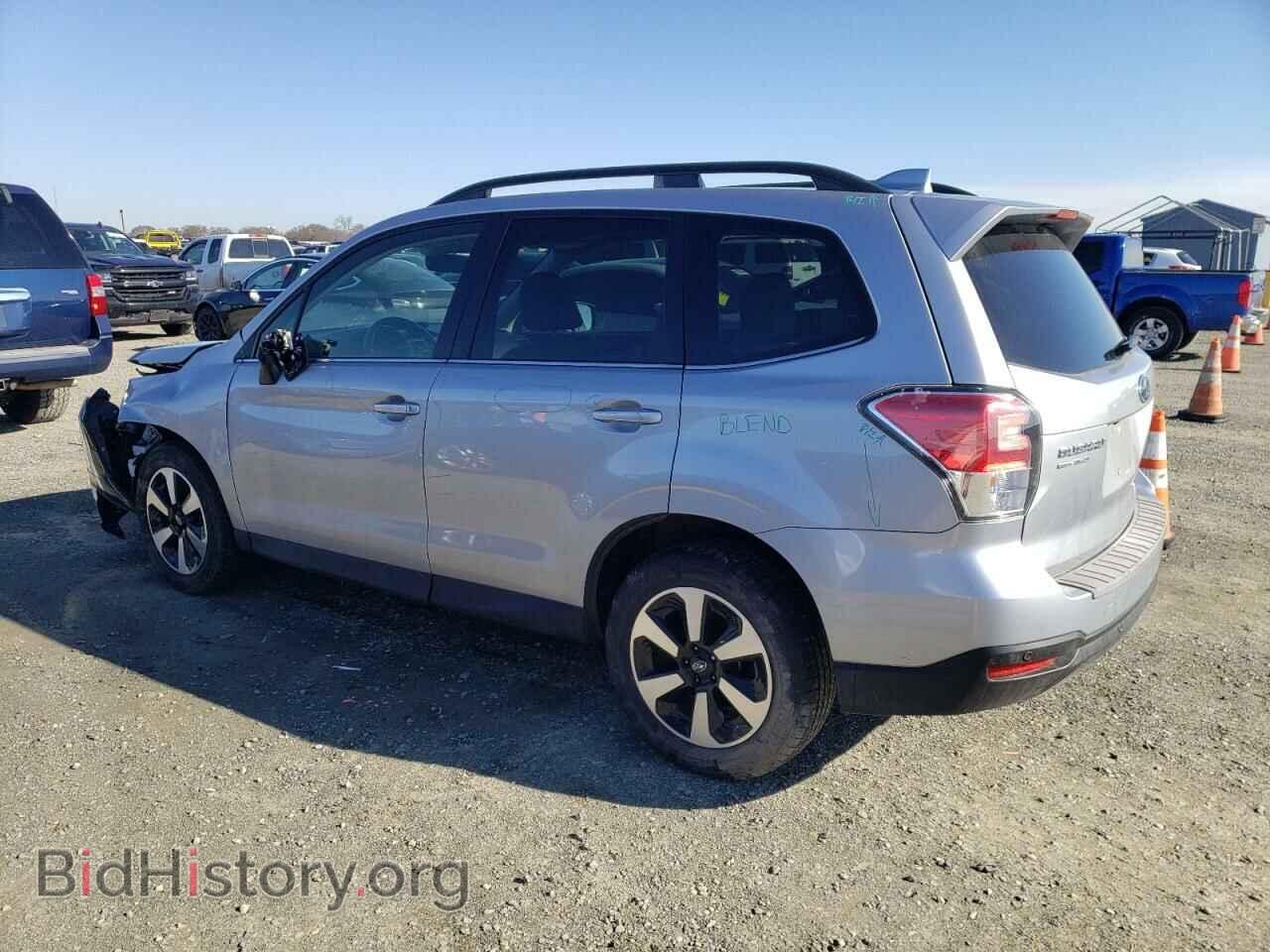 2017 SUBARU FORESTER - VIN: JF2SJARCXHH588528 - Фото 2