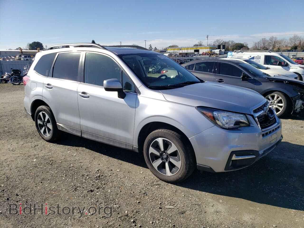 2017 SUBARU FORESTER - VIN: JF2SJARCXHH588528 - Фото 4