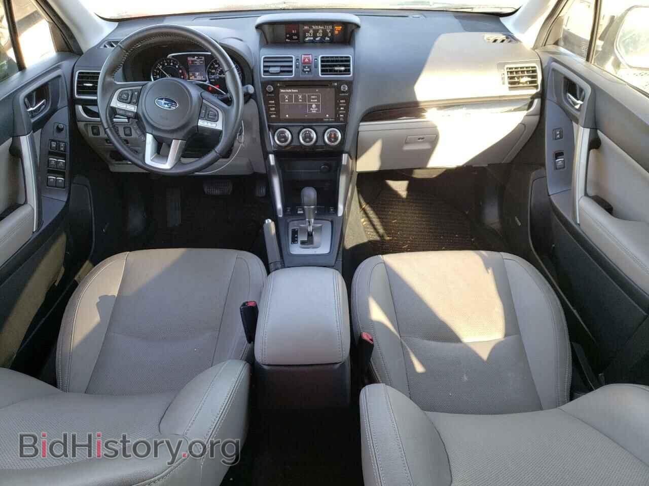 2017 SUBARU FORESTER - VIN: JF2SJARCXHH588528 - Фото 8
