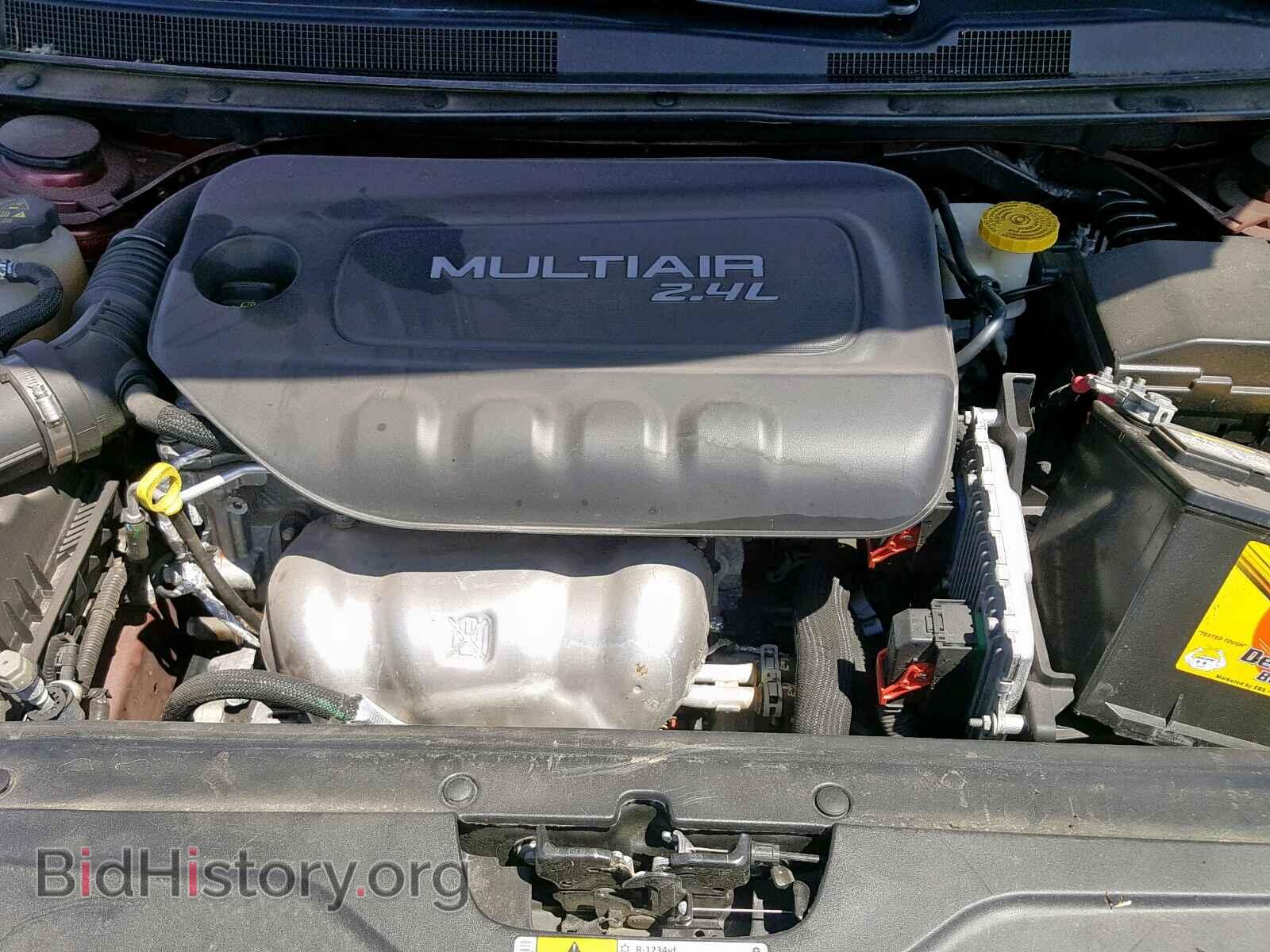 2016 CHRYSLER 200 - VIN: 1C3CCCAB3GN146772 - Photo 7