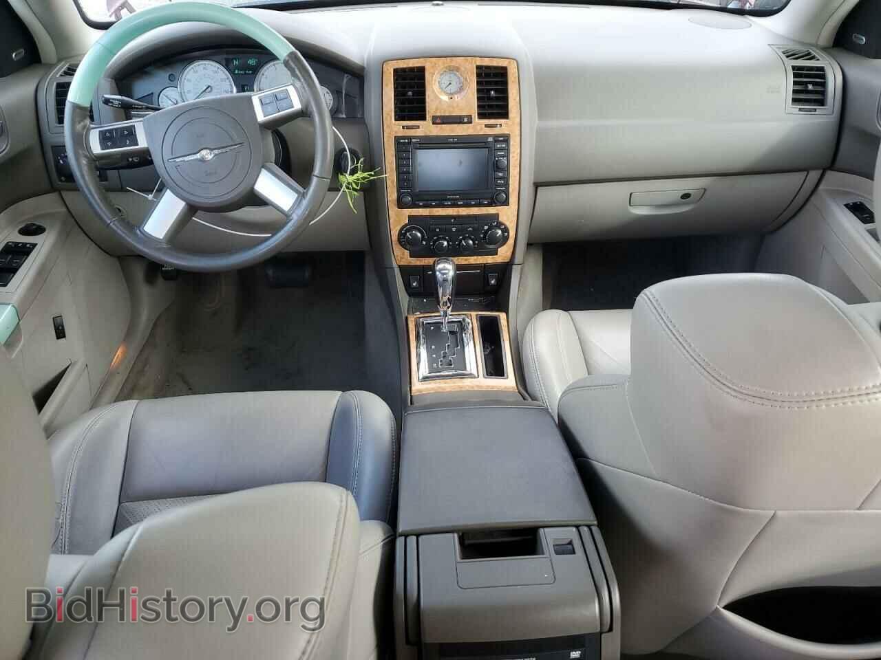2007 CHRYSLER 300 - VIN: 2C3KA63H17H808040 - Фото 8
