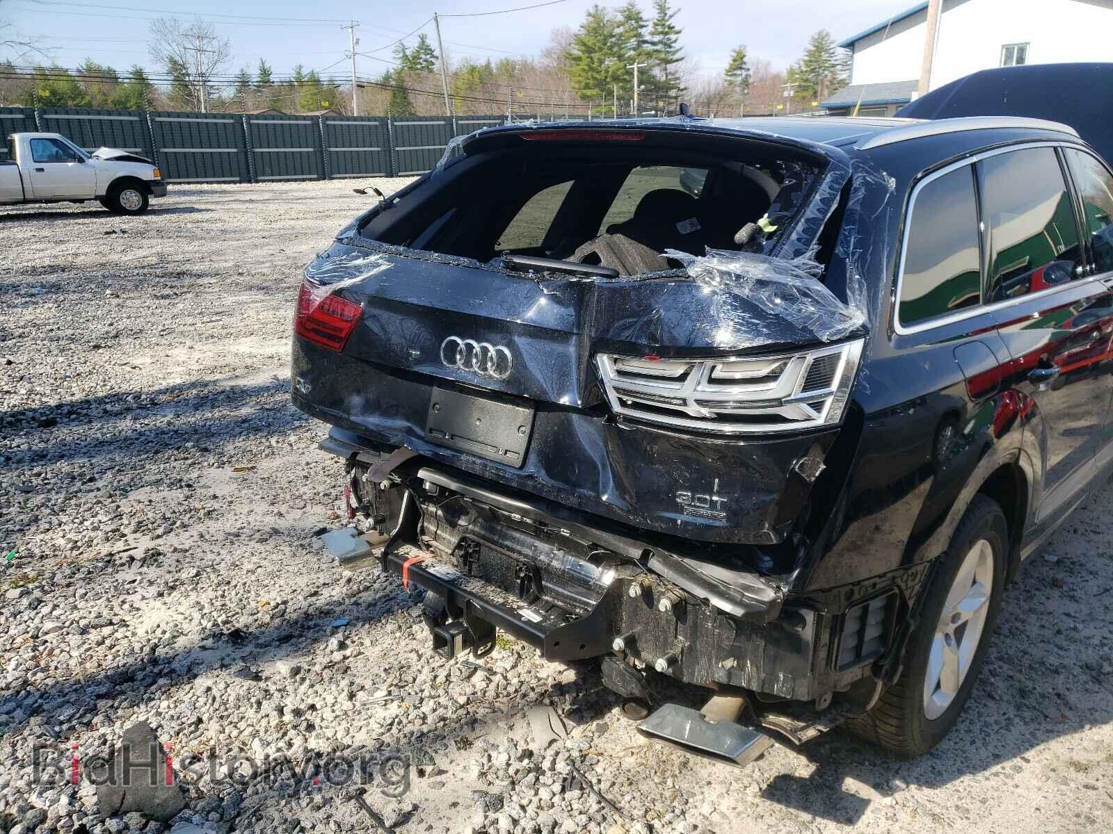 2017 AUDI Q7 - VIN: WA1VAAF76HD045777 - Фото 9