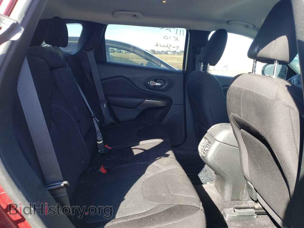 2019 JEEP CHEROKEE - VIN: 1C4PJMAX8KD267607 - Photo 6