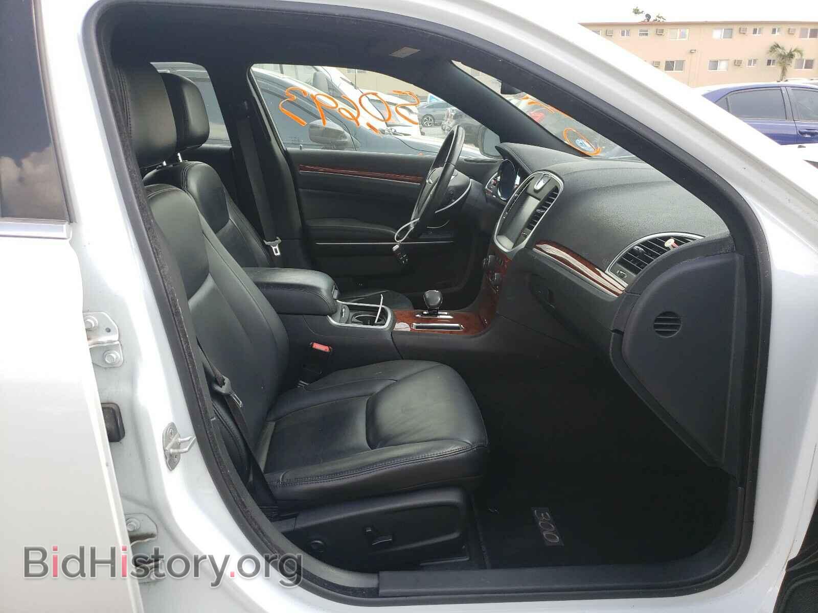 2013 CHRYSLER 300 - VIN: 2C3CCAAG0DH504009 - Фото 5