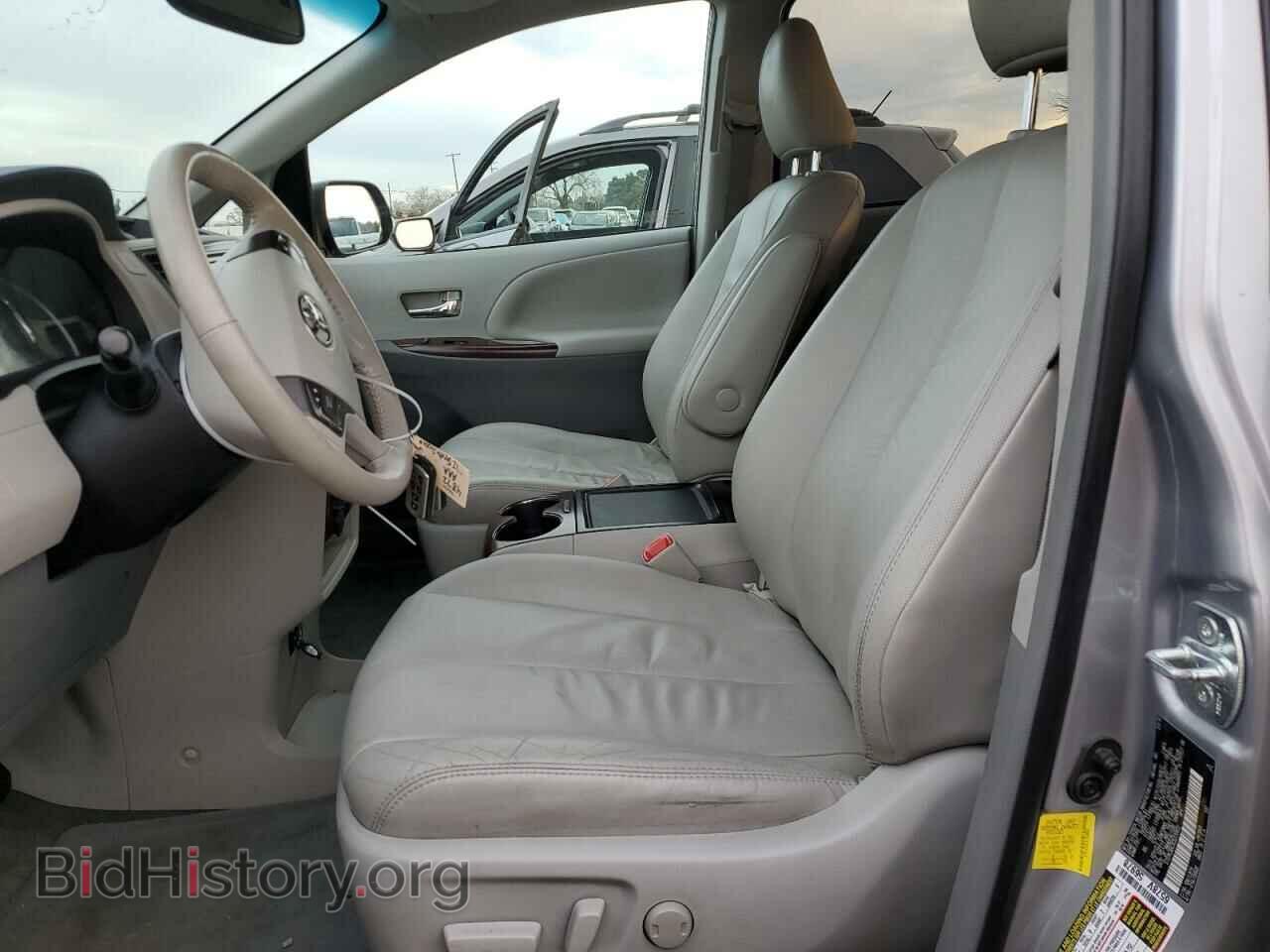 2012 TOYOTA All Models - VIN: 5TDYK3DC3CS220852 - Фото 7