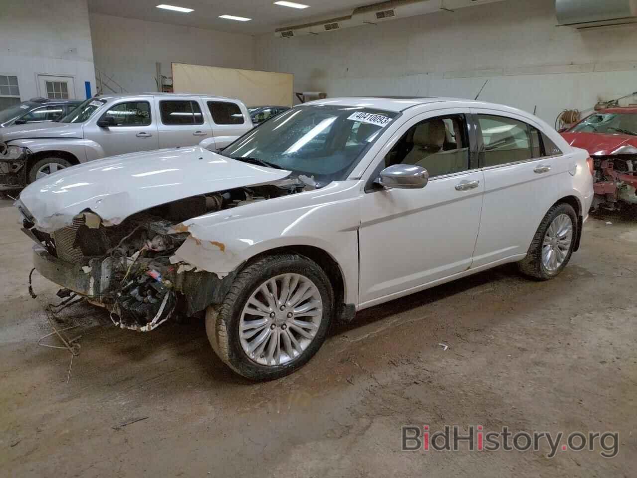 Photo 1C3BC2FGXBN517476 - CHRYSLER 200 2011