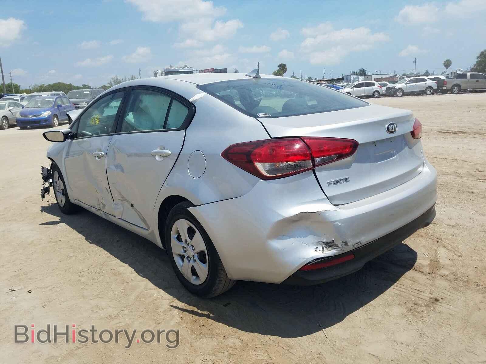 2017 KIA FORTE - VIN: 3KPFK4A75HE100718 - Photo 3