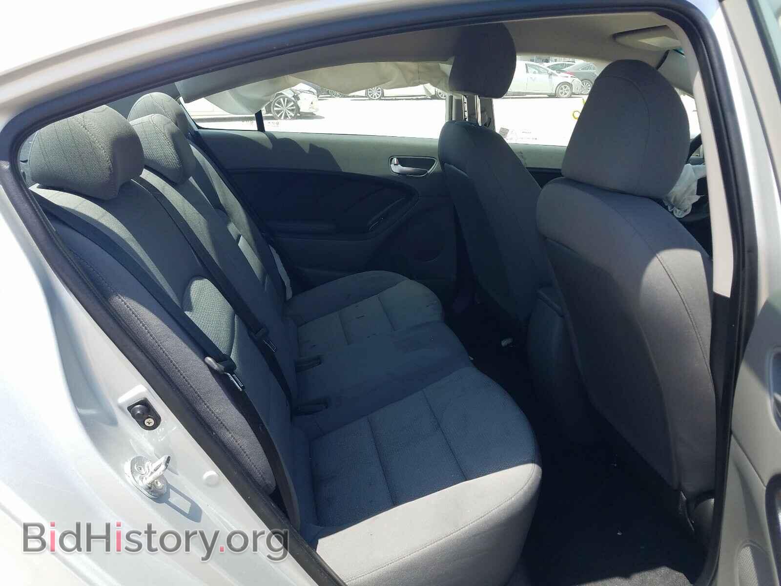 2017 KIA FORTE - VIN: 3KPFK4A75HE100718 - Photo 6