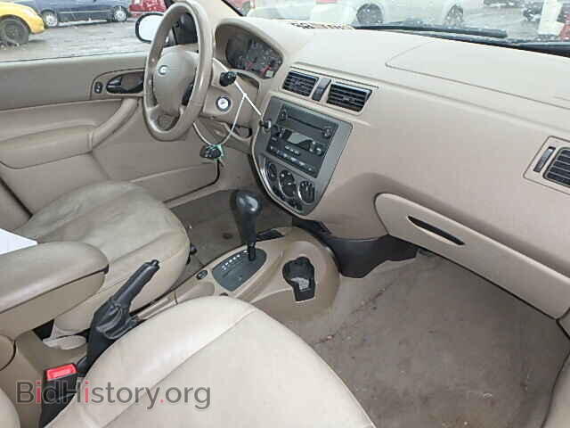 2005 FORD FOCUS - VIN: 1FAFP36N25W136201 - Фото 5